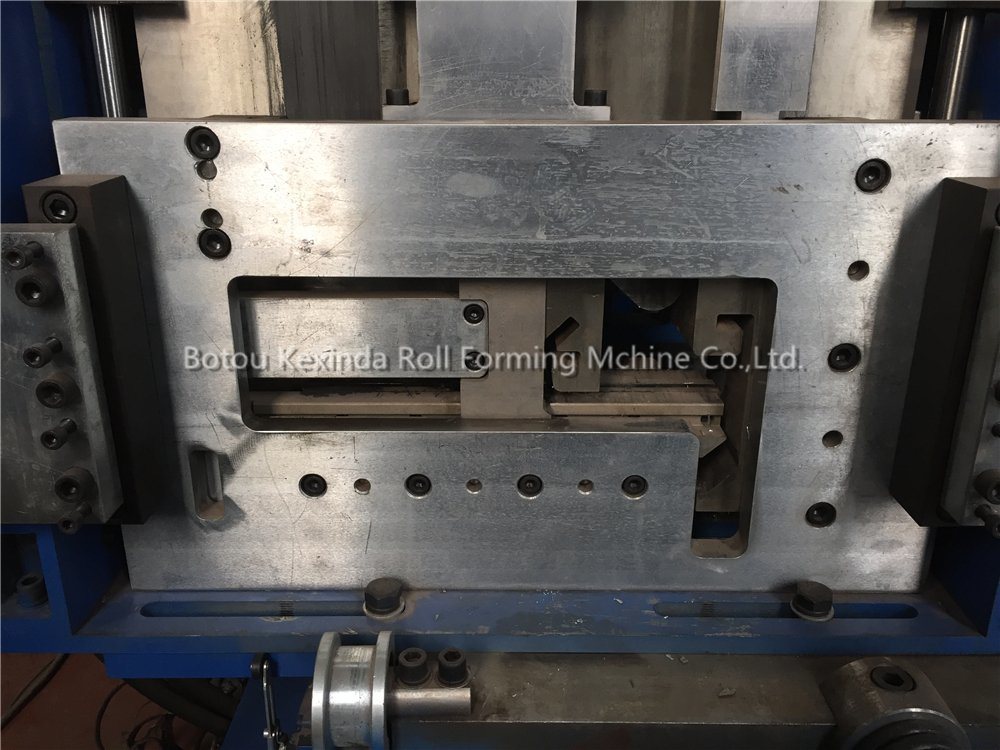 Kxd C Z Shaped Purlin Steel Roll Forming Machine