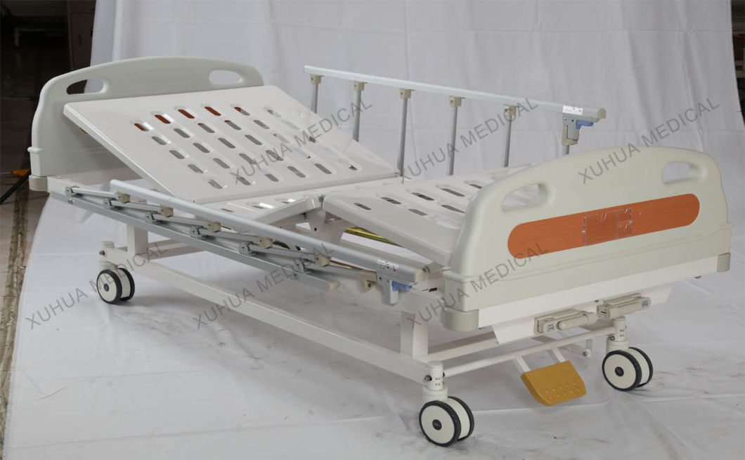 ABS Hospital Manually Adjustable Bed with Ergonomic Structure