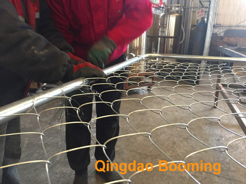 Galvanized Bended Frame Pipe Chain Wire Link Fence