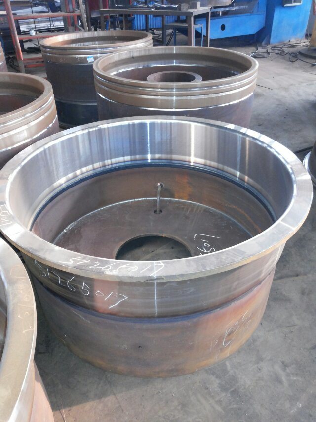 Steel Mold on Rim for Solid Tire