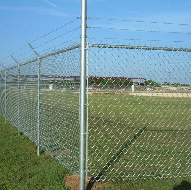 Galvanized PVC Coated Security Chain Link Mesh Fence