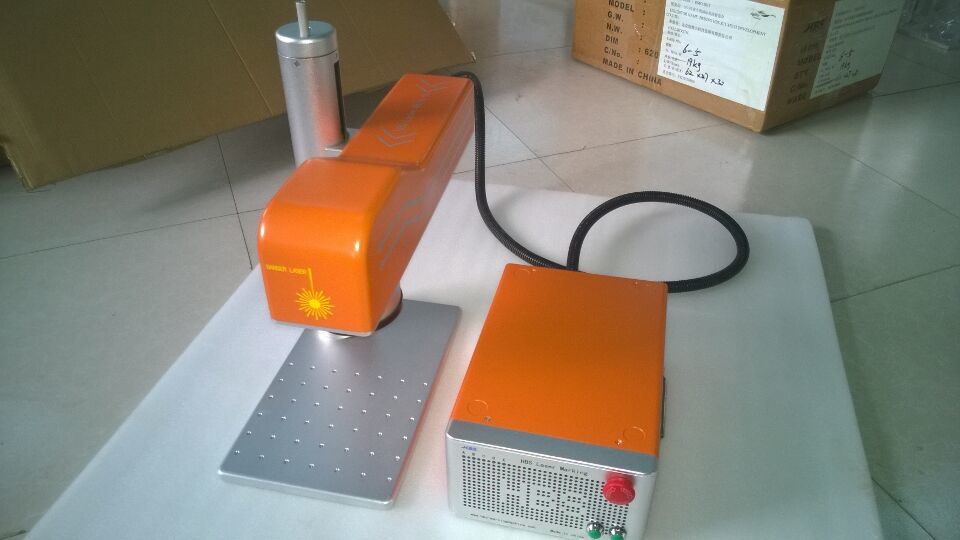 10W Tabletop Min YAG End Pump Laser Marking Machine for Plastic Marking