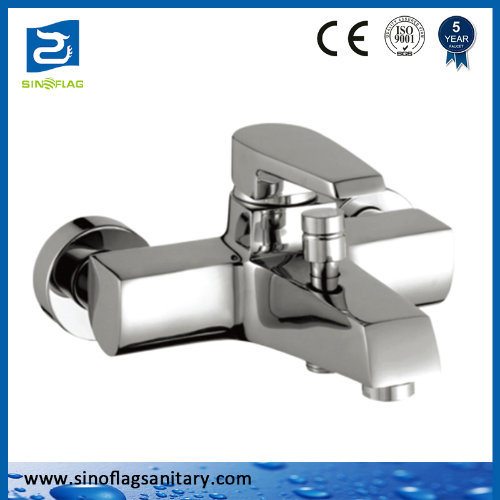 Square Brass Single Handle Brass Bathroom Faucet Hot and Cold Bathtub Faucet Artistic Brass Faucets