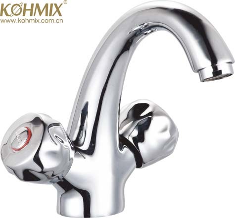 China Factory New Stylish Double Handle Basin Faucet