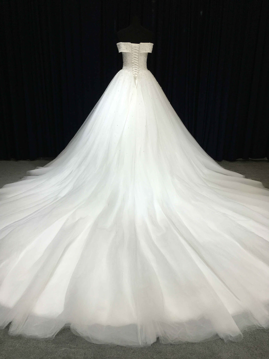 Aoliweiya Newest Designer Pearl Wedding Dress