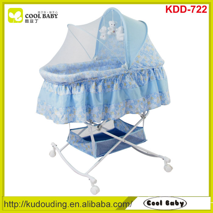 bassinet with net cover