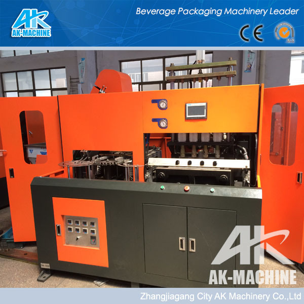 Full-Automatic Pet Blow Molding Machine/Automatic Plastic Bottle Making Machine Price