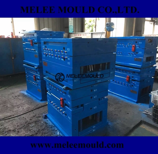 Plastic Injection Chair Mould for Outdoors (MELEE MOULD -1)