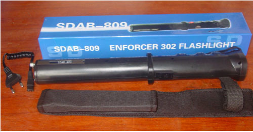 Military Self Defense Taser Stun Gun Baton/Military (SYSG-196)