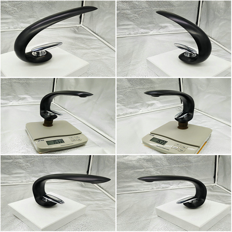 Brass Basin Faucet with Single Handle in Black Color