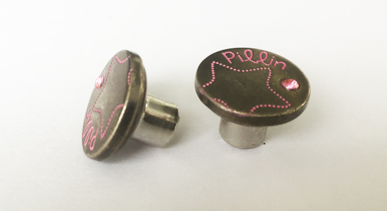 15mm Anti Silver Metal Alloy Shank Button with Pink Stone for Garments