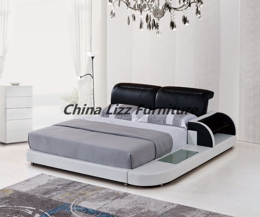 North European Style Wooden Leather Doubel Bed with LED