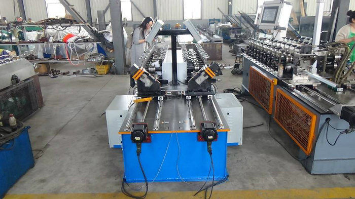 Factory Price C Channel Sheet Metal Rolling Machine for Making Roofing Ceiling and Others