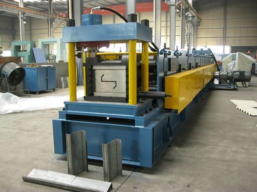 Ce Compliance C Z Quick Change Purlin Roll Forming Machine/Roll Forming Line