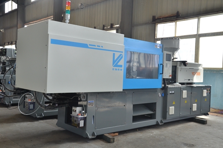 Youcan 130ton Servo Motor Plastic Injection Molding Machine