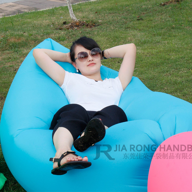 New Production Banana Fast Inflatable Air Sleeping Sofa Bed Bag for Travel