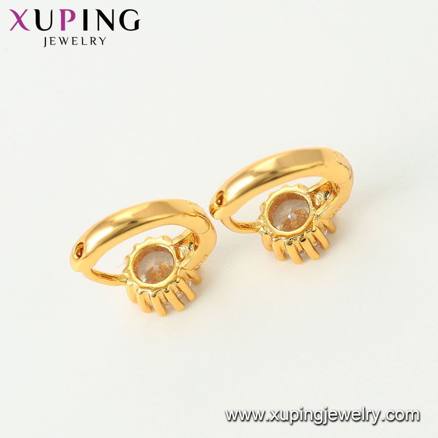 Xuping Manufacturer Charming Hoop Shaped Unique Earrings with 24K Gold Plated Setting Cubic Zircon