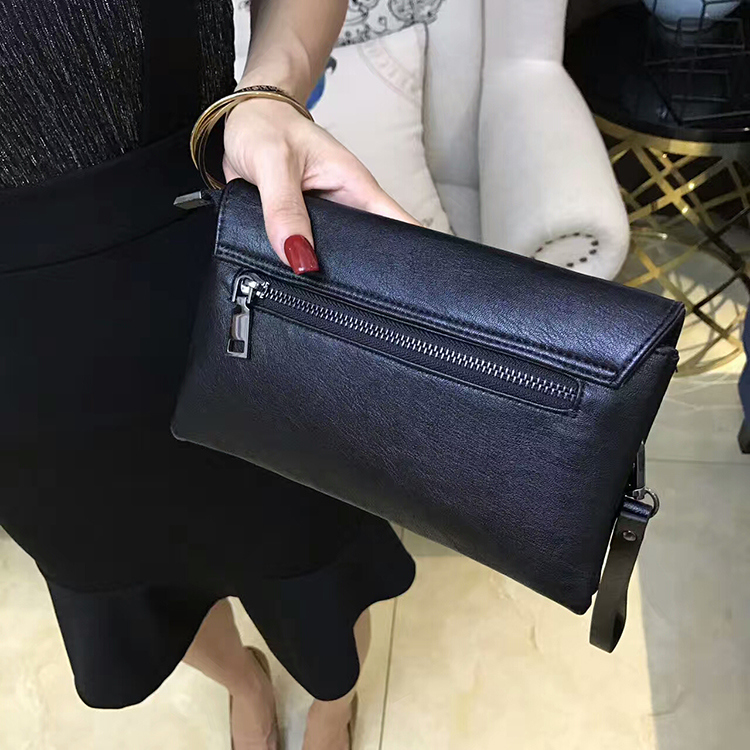 Stock Fashion PU Leather Small Crossbody Clutch Bag for Ladies