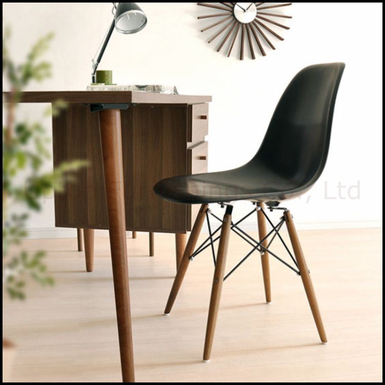 Modern Replica Side Dsw Eames Dining Plastic Chair (SP-UC026)
