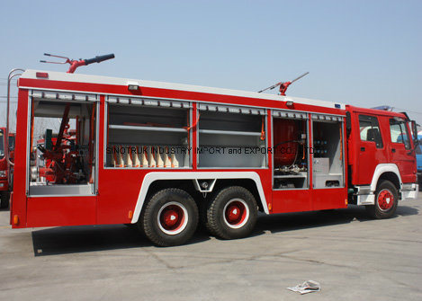 Professional Supply HOWO Fire Truck Fire Fighting Truck Fire Fight Engine with Water Foam Type