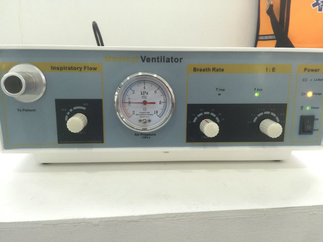 ICU Equipment Portable Ventilator PA-10