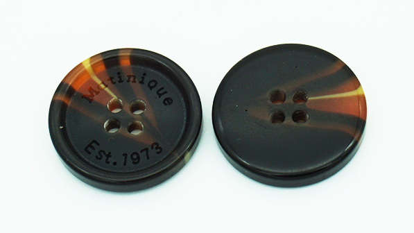 4 Hole Plastic Horn Button with Good Quality