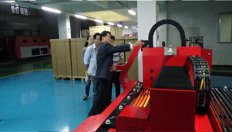 CNC Fiber Laser Cutting Equipment Laser Cutters for Metal