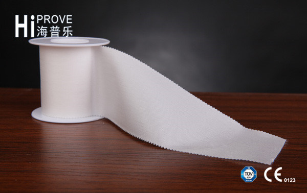 Hot-Sale Soft Breathable Waterproof Adhesive Medical Silk Tape Plaster