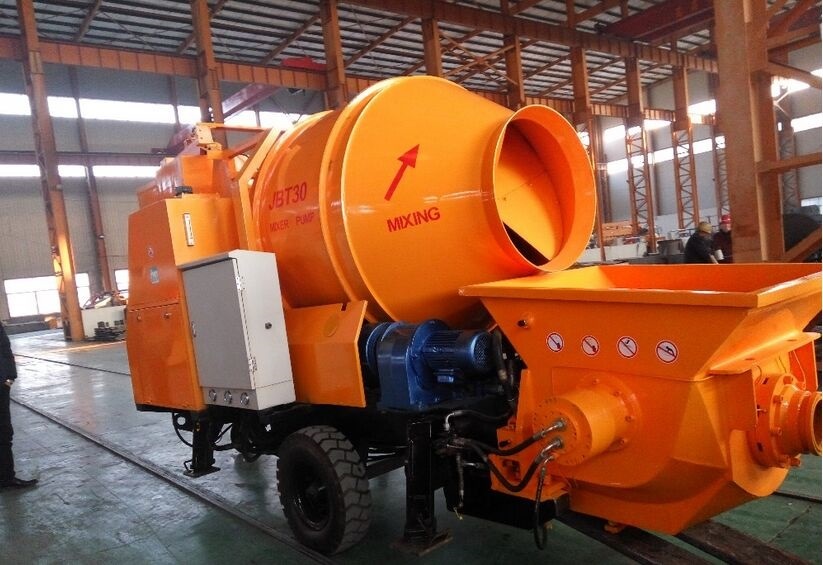 Mini Portable Cement Mortar Self-Loading Concrete Mixer Machine Construction Equipment with Pump