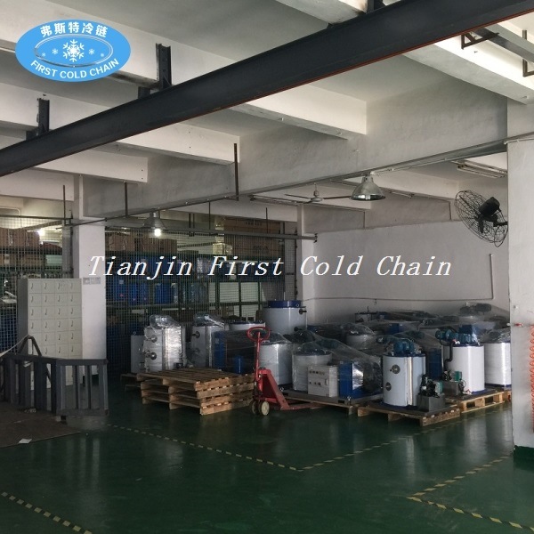 Hight Quality 2t/24h Flake Ice Machine for Fish Storage