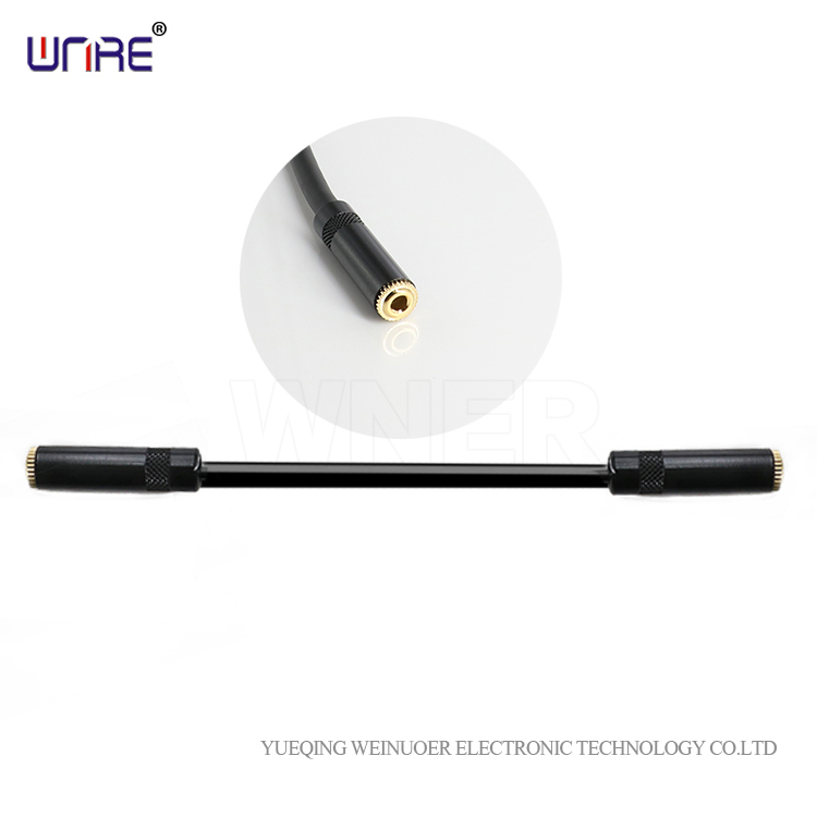 Wnre 3.5mm Female to 3.5mm Female Audio Video Cable