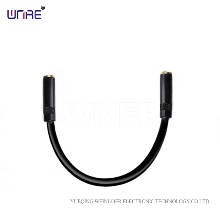 Wnre 3.5mm Female to 3.5mm Female Audio Video Cable