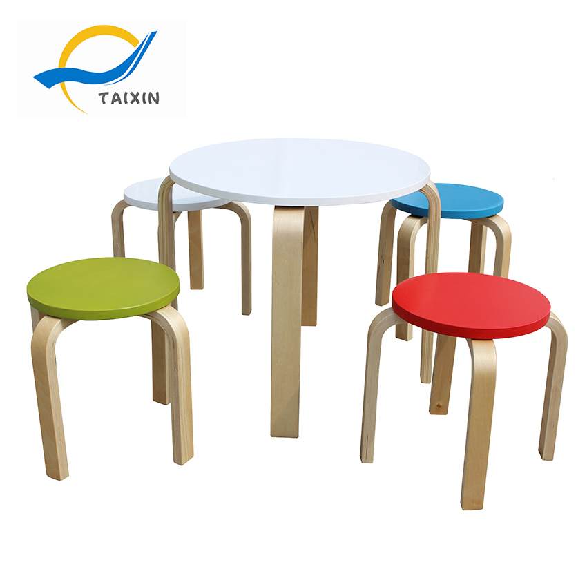 Hot Selling Kid Wooden Furniture Dining Table with Stools