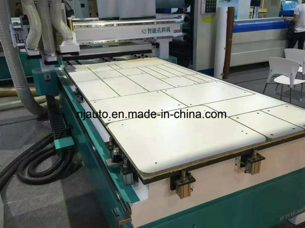 Intelligent Cutting and Drilling CNC Router with for Wood Caninet/Furniture