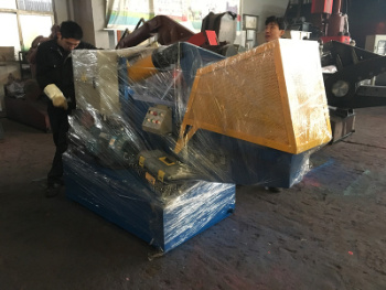 CCD-63 Catalytic Muffler Cutting Machine Decanner