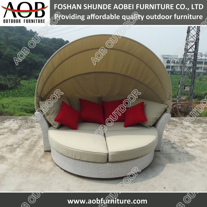 Outdoor Garden Furniture Rattan Patio Rotary Daybed