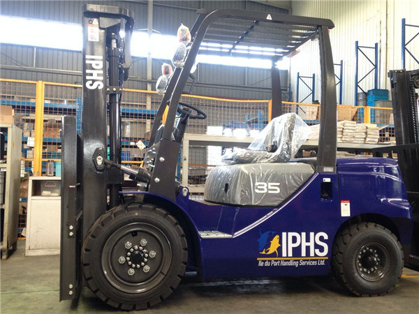 Carretilla Elevadora 3.5 Ton Diesel Forklift with Isuzu Engine