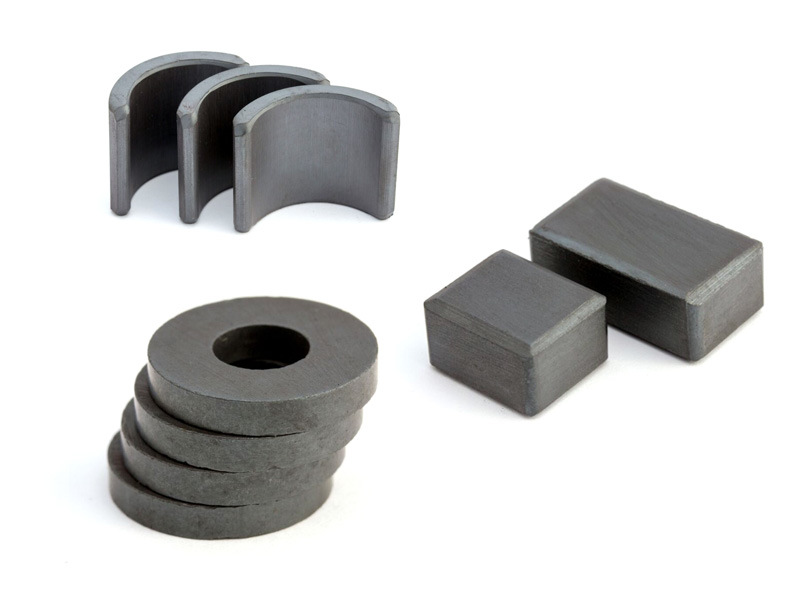 Y30 Disc Block Bar Permanent Adhesive Ceramic Ferrite Magnet