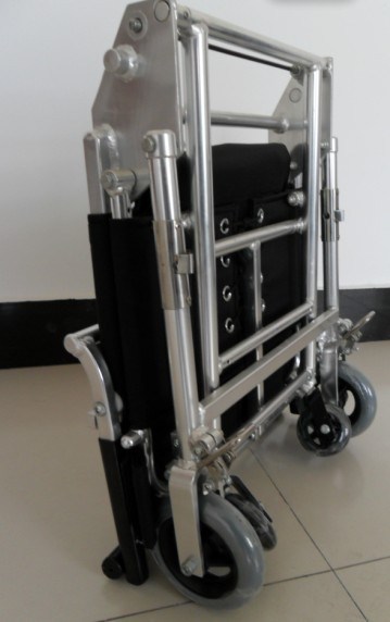 4 Wheels Aluminium Lightweight Folding Wheelchair for Elderly