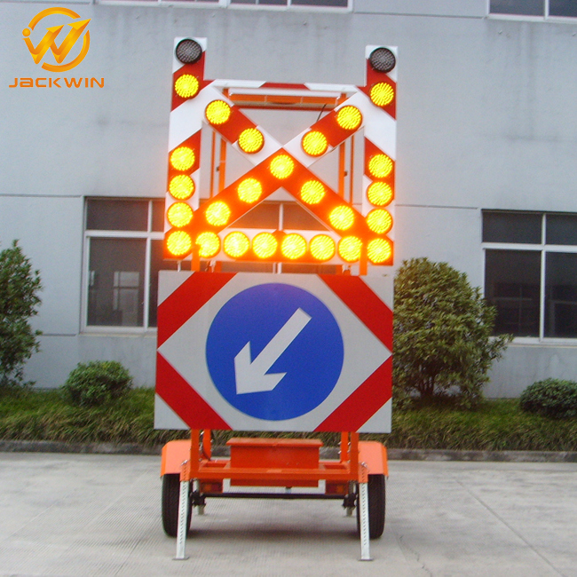 Solar LED Mobile Arrow Signal Traffic Warning Light Trailer