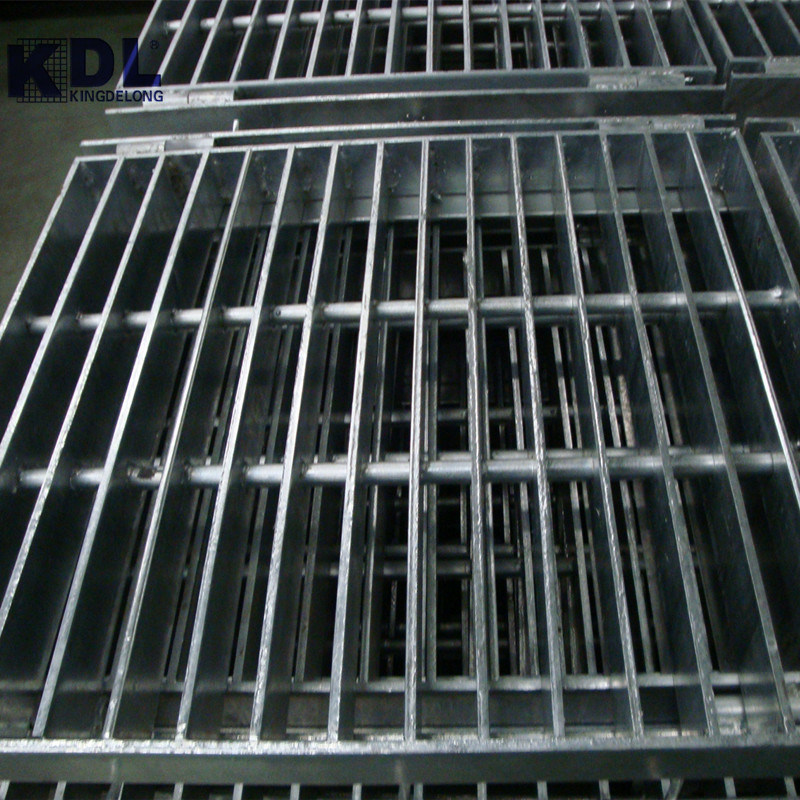 Manufacture Square Galvanized Steel Grating