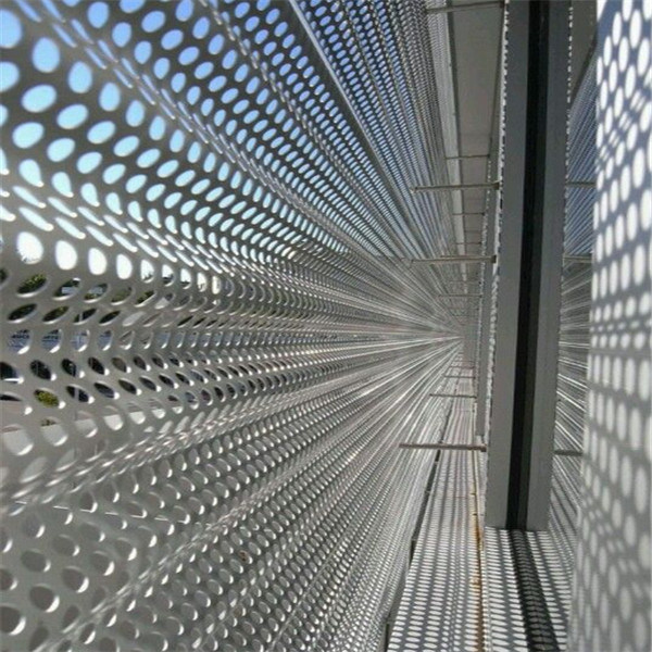 ASTM AISI GB Stainless Steel Perforated Metal