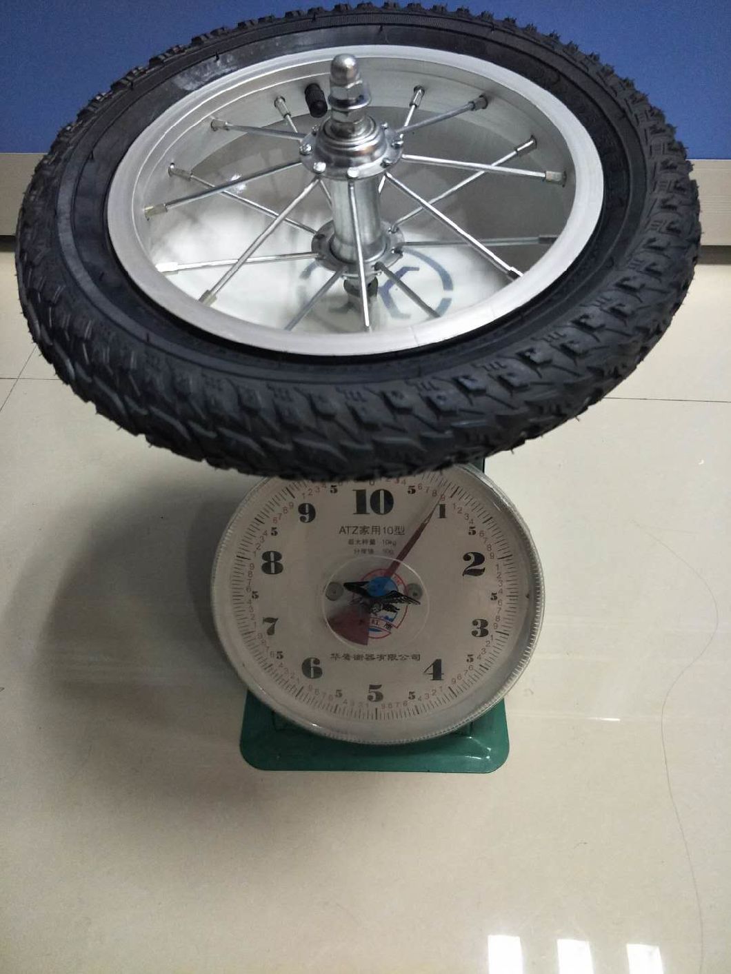 Pneumatic Rubber Tyre 12'' with Inner Tube Bike Rim