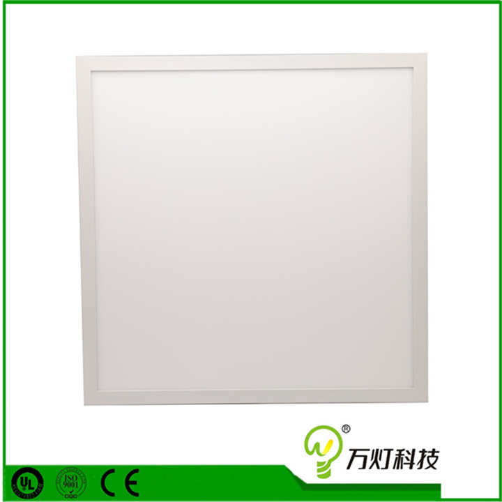 600*600mm 32W LED Ceiling Flat Tile Downlight Bulb Daylight 6000K Panel Light