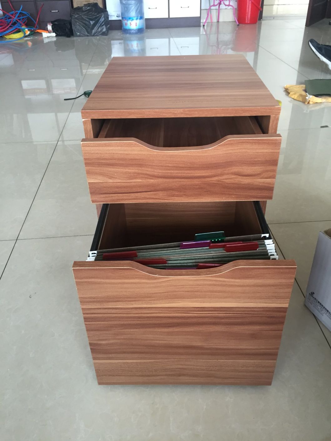 File Cabinet with 2 Drawers