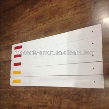 Road Safety Flexible Manganese Steel Plastic Delineator Sign Post