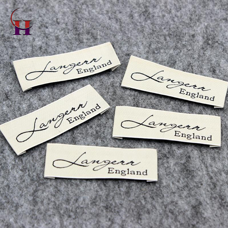 Custom Damask Polyester Satin and Fabric Woven Clothing Labels