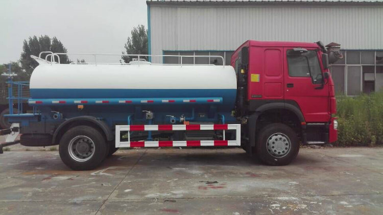 2018 China High Quality 20000L Water Tank Truck