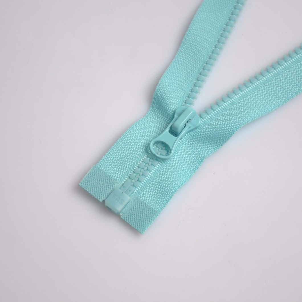 Over 95% Accessories Exported High Quality Plastic Zipper