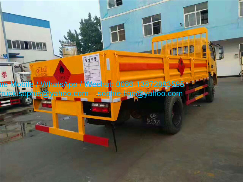 China 4WD Light Cargo Truck 4ton Light Truck 4X4 Cargo Truck